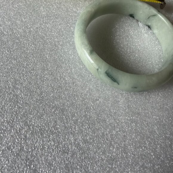 Jade Bangle Bracelet - Picture 3 of 4